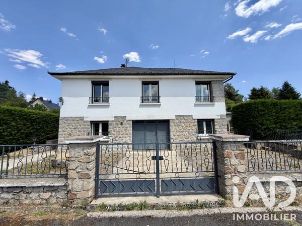 Maison à vendre 9 pièces 151 m² Peyre en Aubrac