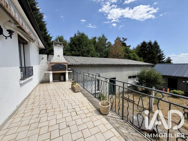 Maison à vendre 9 pièces 151 m² Peyre en Aubrac