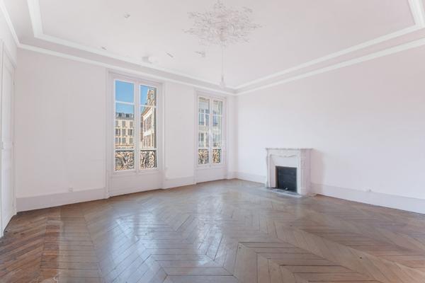 Appartement Saint Germain En Laye 5 pièce(s) 125.40 m2 €1 190 000 ** - Référence 17067