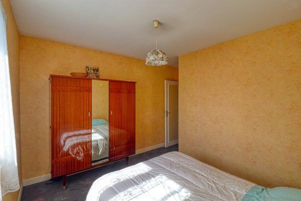 À vendre : Maison de type Foyer Cantalien à Mauriac (Cantal), 106m² , 4ch