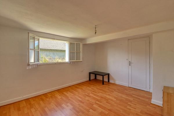 À vendre : Maison de type Foyer Cantalien à Mauriac (Cantal), 106m² , 4ch