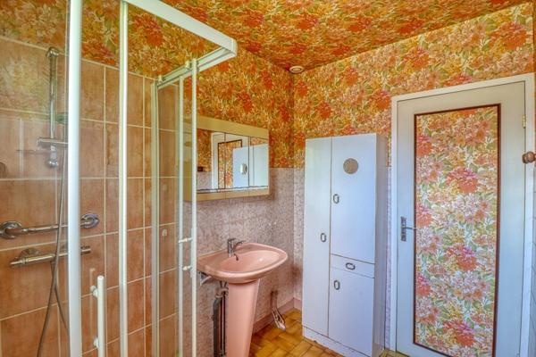 À vendre : Maison de type Foyer Cantalien à Mauriac (Cantal), 106m² , 4ch