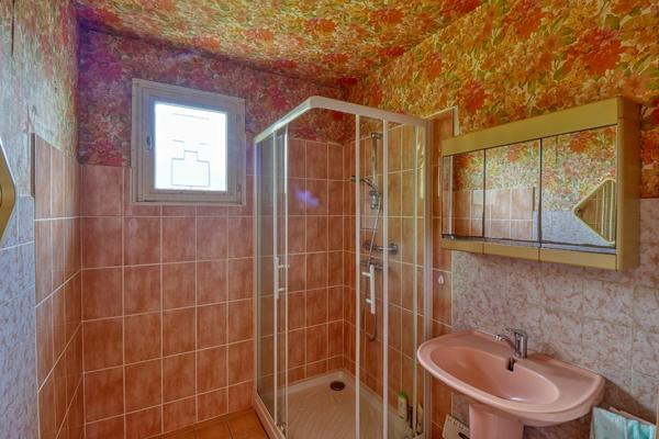 À vendre : Maison de type Foyer Cantalien à Mauriac (Cantal), 106m² , 4ch