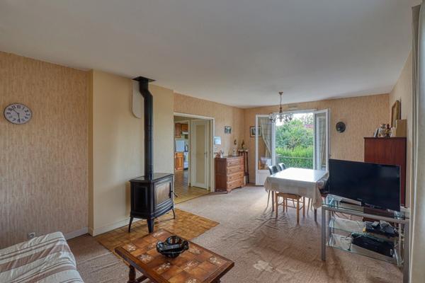 À vendre : Maison de type Foyer Cantalien à Mauriac (Cantal), 106m² , 4ch