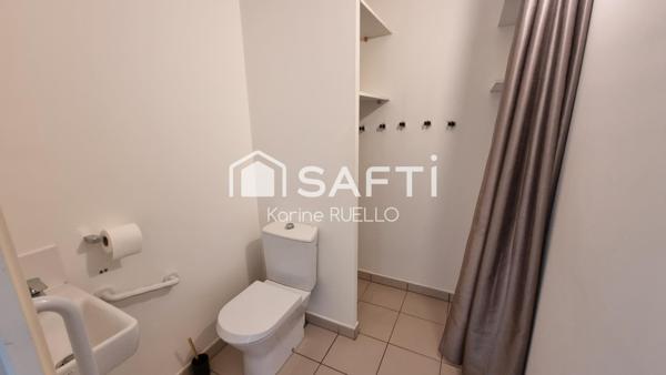 Dans résidence Séniors, villa T3 plain-pied, garage et parking - Le Boulou