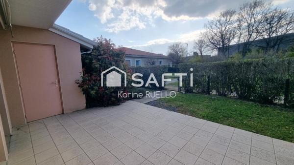 Dans résidence Séniors, villa T3 plain-pied, garage et parking - Le Boulou