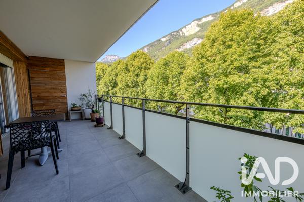 Appartement à vendre 3 pièces 69,8 m² Sassenage