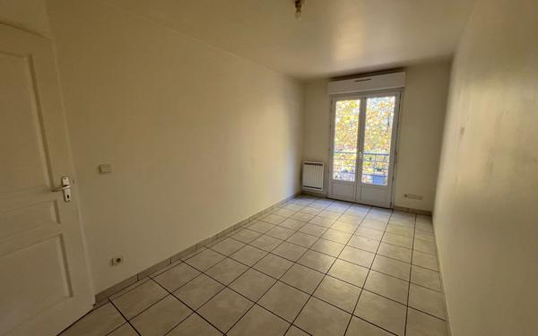 Appartement à vendre    2 pièces • 42,02 m2 Coulommiers