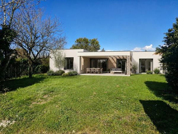 Terrain constructible de 527 m² avec CU