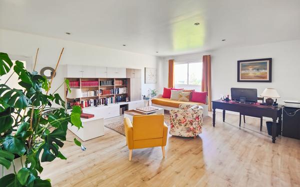 Maison à vendre    7 pièces •  Caussade