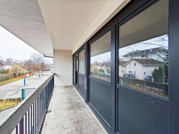 Appartement 3 pièces 65m² à rénover - THONON LES BAINS (74)