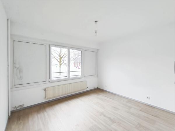 Appartement 3 pièces 65m² à rénover - THONON LES BAINS (74)