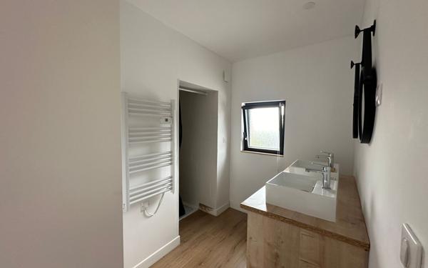 Maison à louer    5 pièces • 129 m2 Saint-Vincent-de-Tyrosse