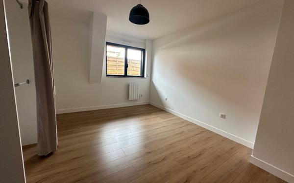 Maison à louer    5 pièces • 129 m2 Saint-Vincent-de-Tyrosse