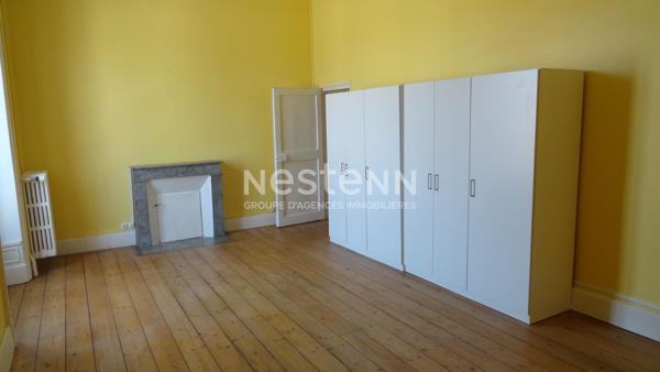 APPARTEMENT AVEC ASCENSEUR