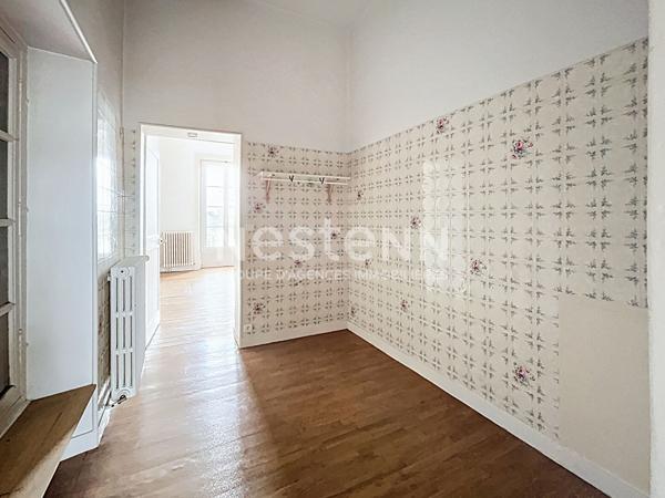 APPARTEMENT AVEC ASCENSEUR