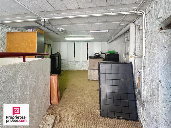 Rians Maison de Village T5 avec caves et atelier