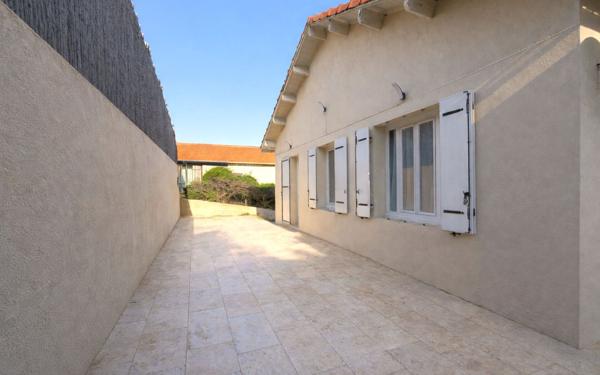 Maison à vendre    4 pièces • 106,70 m2 Marseille 9