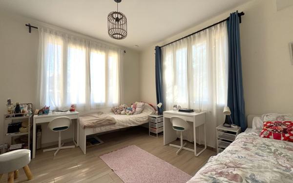 Maison à vendre    4 pièces • 106,70 m2 Marseille 9