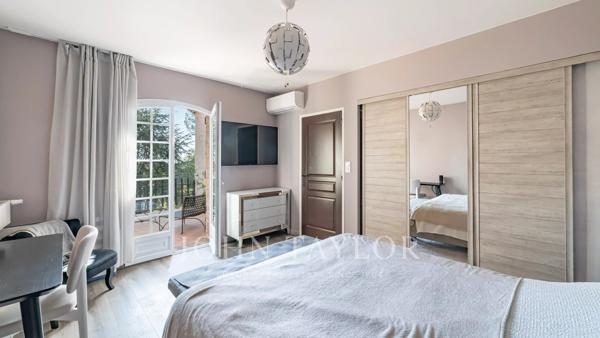 Super Cannes - Villa à rénover
