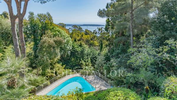 Super Cannes - Villa à rénover