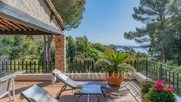 Super Cannes - Villa à rénover