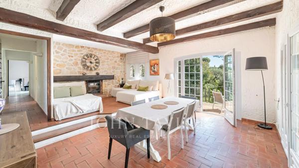 Super Cannes - Villa à rénover