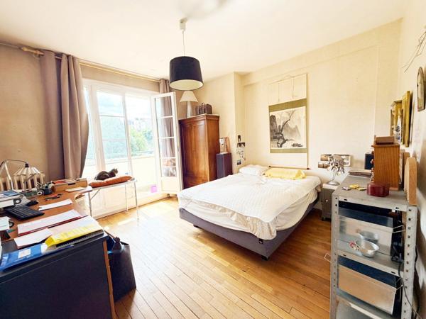✨ Appartement avec vue exceptionnelle sur la Cathédrale du Mans – Résidence calme et sécurisée ✨