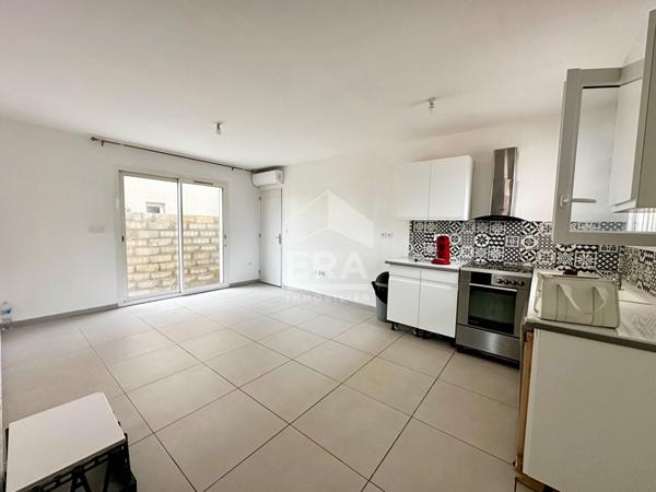 PIA : Immeuble comprenant 2 appartements type 3 avec extérieurs à vendre 
