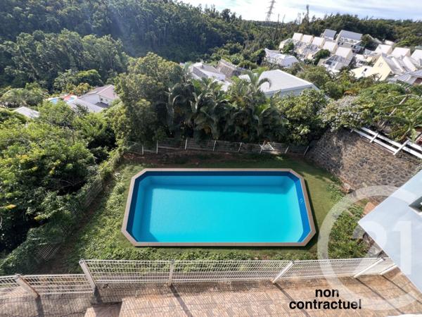 Maison à vendre  7 pièces - 155 m2 ST DENIS - 974