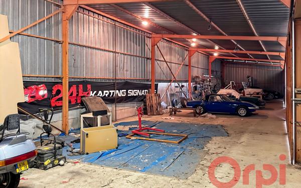 Immeuble à vendre    6 pièces •  Bourges