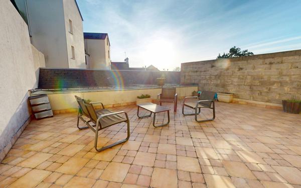 Immeuble à vendre    4 pièces •  Saint-Vaast-la-Hougue