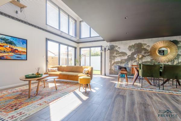 PORNIC - SUR LES HAUTS DE LA NOËVEILLARD - MAISON 186M2 HABITABLES - GARAGE 35M2