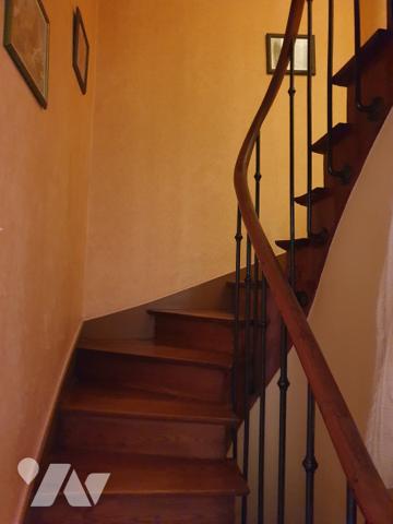 MAISON DE BOURG AVEC JARDIN