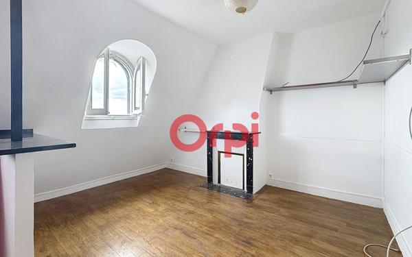 Appartement à vendre    2 pièces • 26 m2 Paris 11