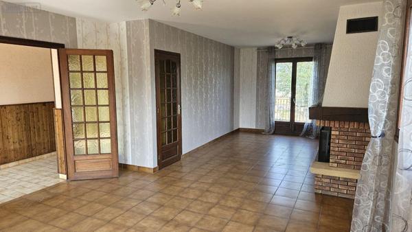 Maison à vendre à Frignicourt dans la Marne (51300), ref : 51081/923