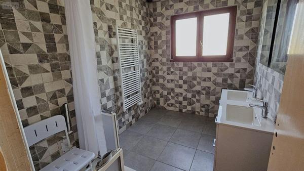 Maison à vendre à Frignicourt dans la Marne (51300), ref : 51081/923