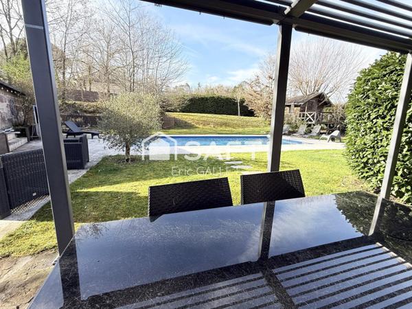 Splendide corps de ferme entièrement restauré