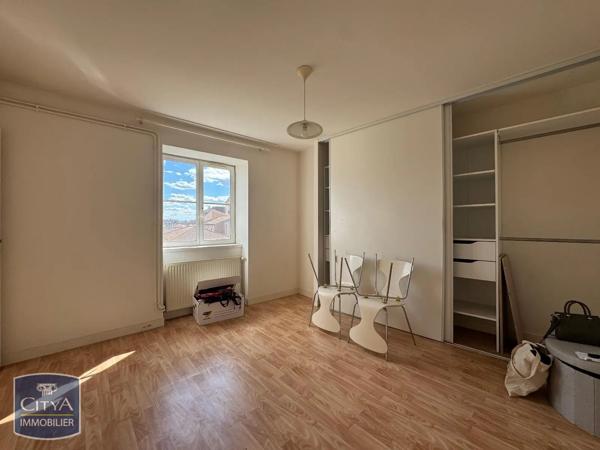Appartement à louer 2 pièces 43m² Mâcon (71000)
