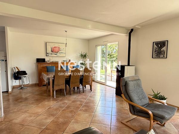 Maison à proximité du bourg avec 4 chambre et vie de plain-pied - Malansac