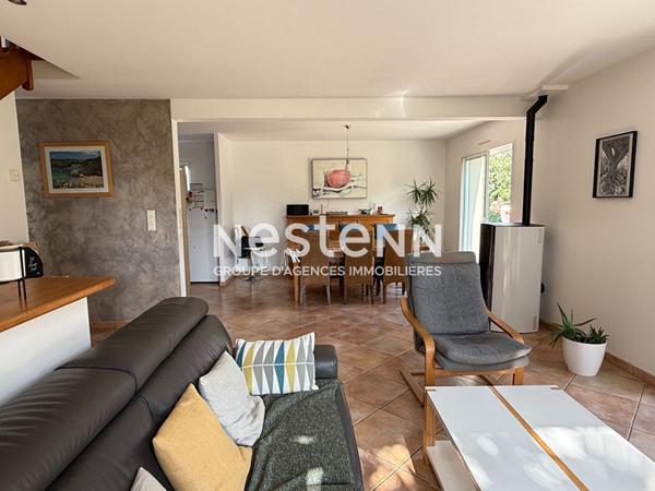 Maison à proximité du bourg avec 4 chambre et vie de plain-pied - Malansac