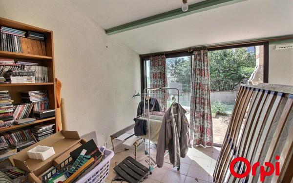 Maison à vendre    5 pièces • 90,50 m2 Lambesc