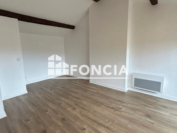 Location Studio 31.67 m² - 19 RUE MAHUZIES Castres 81100