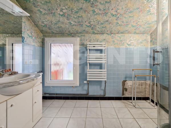 Maison de plain située près du centre ville dans quartier très recherché, affaire à saisir