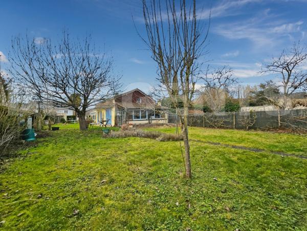 Maison de plain située près du centre ville dans quartier très recherché, affaire à saisir