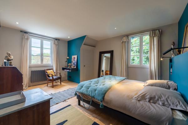 Maison familiale de standing & rénovée à proximité de l'abreuvoir