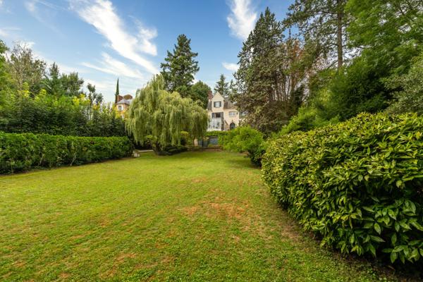 Maison familiale de standing & rénovée à proximité de l'abreuvoir