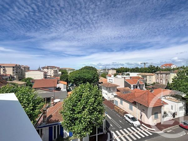 Appartement T3 à vendre  3 pièces - 80,76 m 2   ARCACHON  - 33