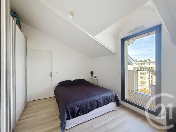 Appartement T3 à vendre  3 pièces - 80,76 m 2   ARCACHON  - 33