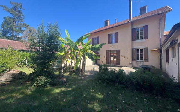 Maison à vendre    6 pièces •  Saint-Justin